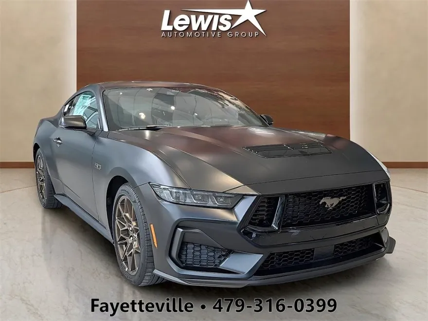 2025 Ford Mustang GT Premium photo 1