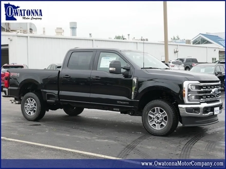 2025 Ford F-350 photo 1