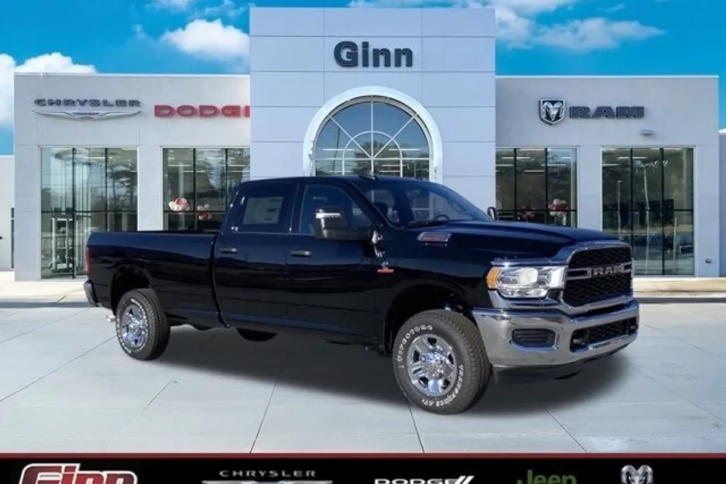 2024 Ram 2500 Tradesman photo 1