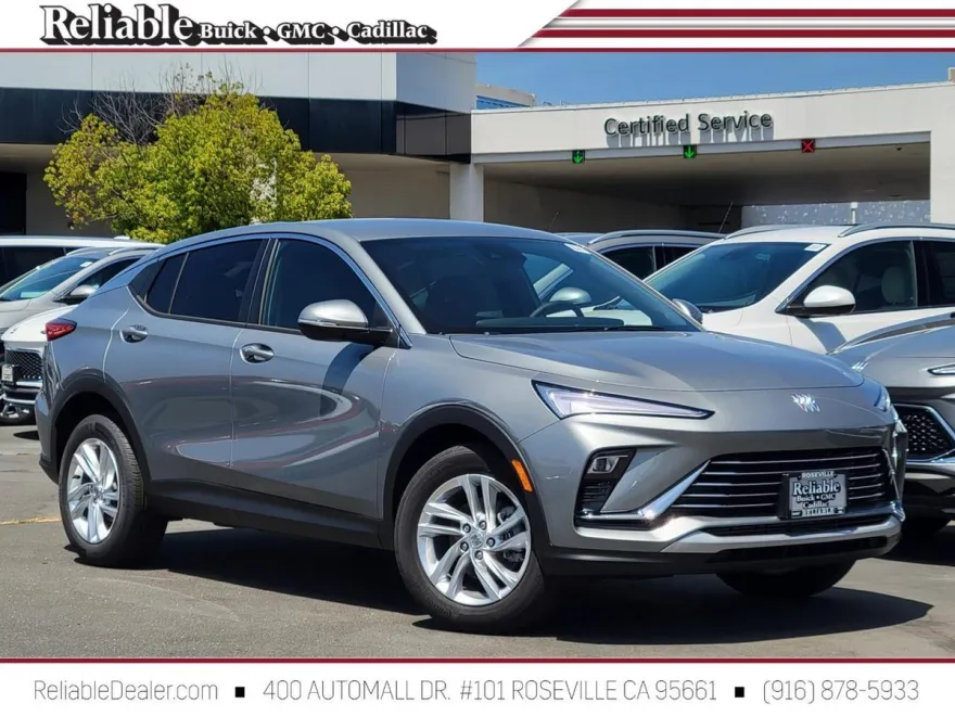 2025 Buick Envista Preferred photo 1