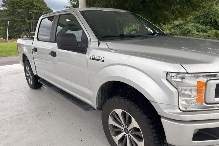 2019 Ford F-150 XL photo 1