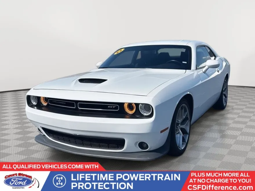 2022 Dodge Challenger GT photo 1