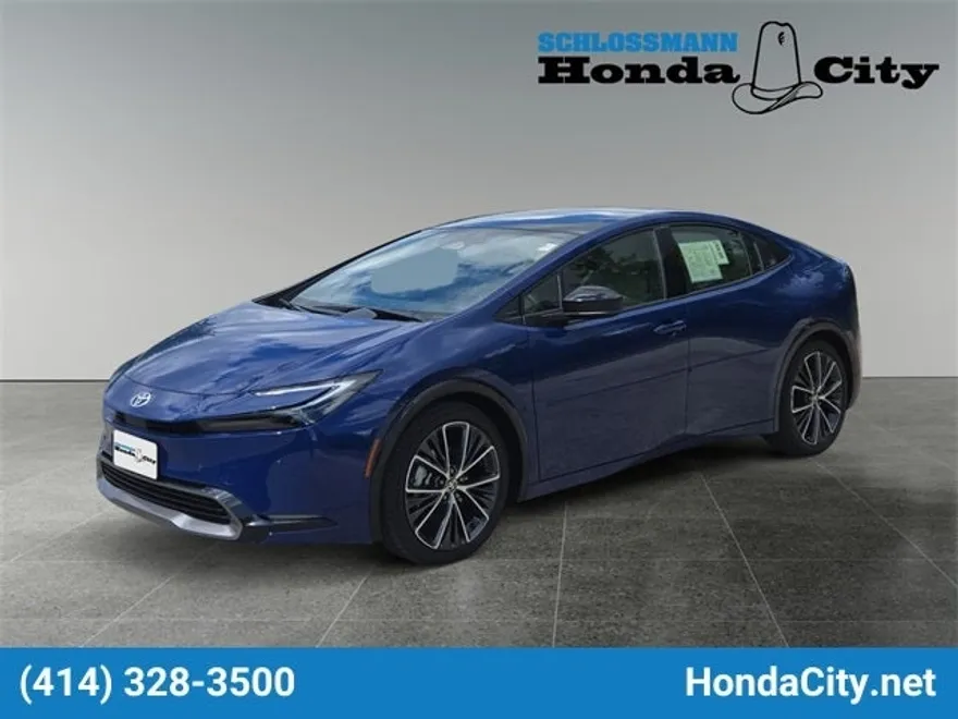 2024 Toyota Prius XLE photo 1