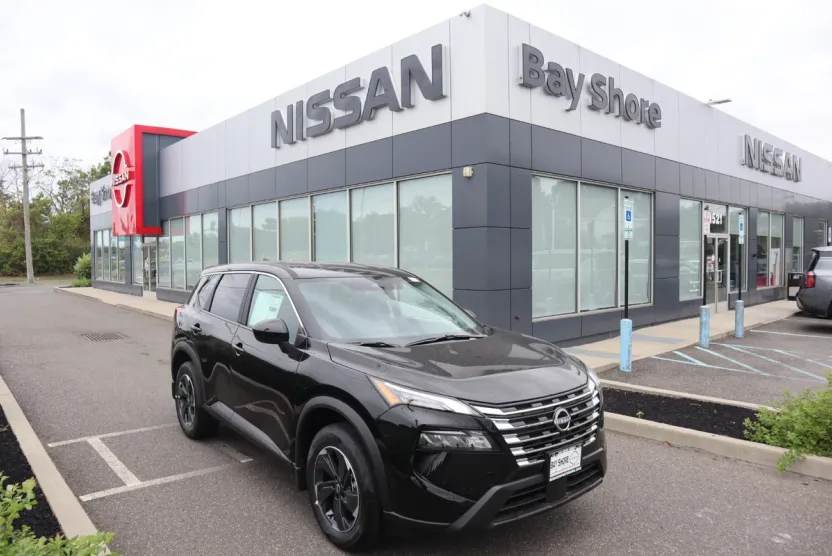 2026 Nissan Rogue SV photo 1