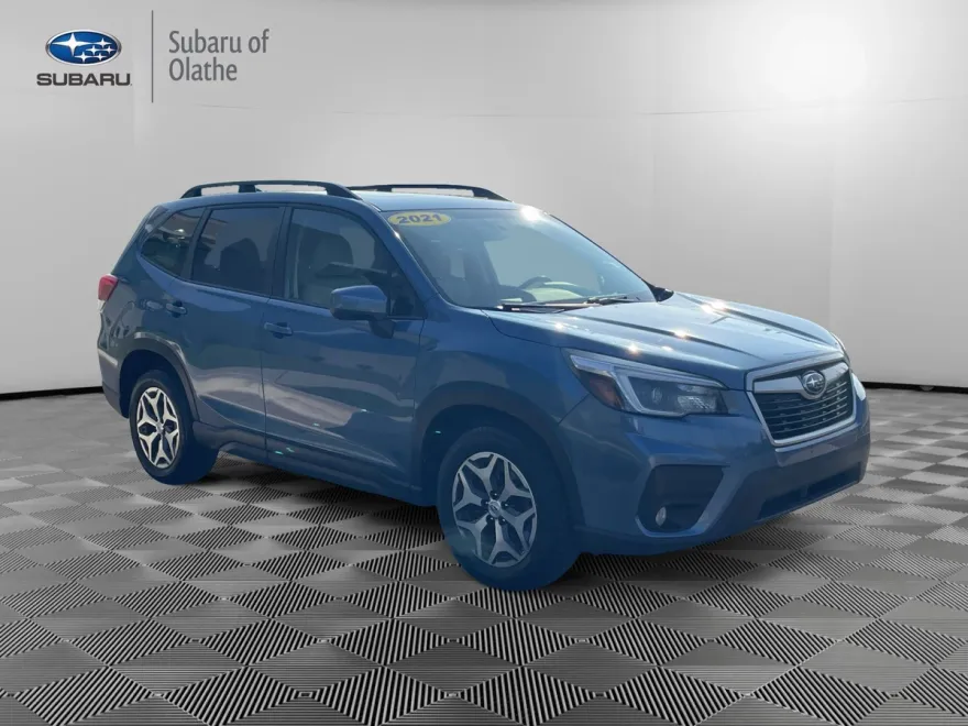 2021 Subaru Forester Premium photo 1
