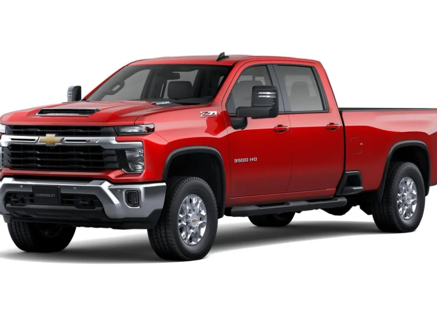 2026 Chevrolet Silverado 3500HD LT photo 1