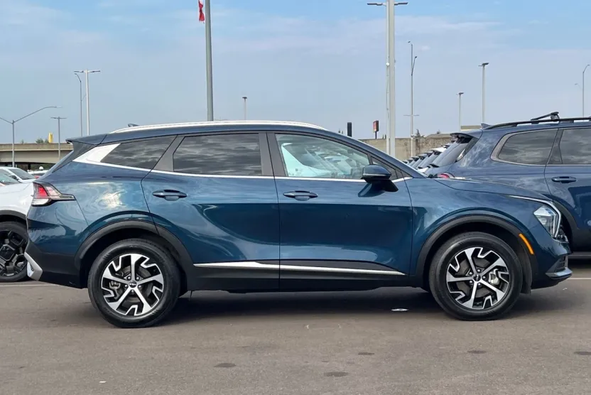 2023 Kia Sportage Hybrid EX photo 1