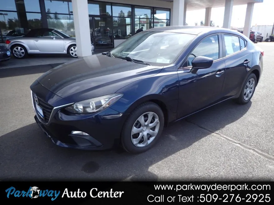 2016 Mazda Mazda3 i Sport photo 1