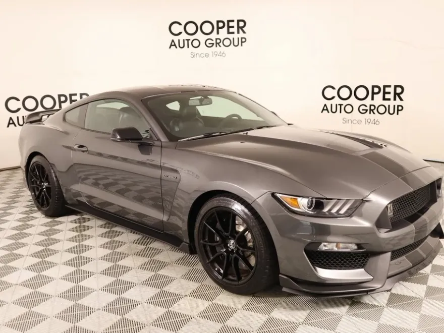 2020 Ford Mustang Shelby GT350 photo 1