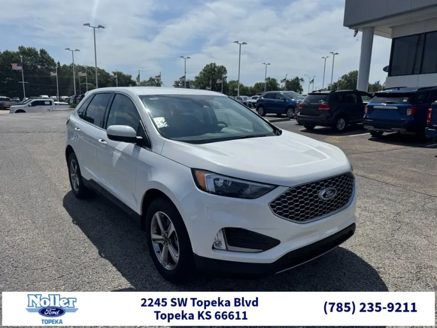 2024 Ford Edge SEL photo 1