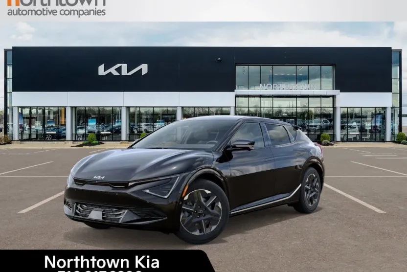 2025 Kia EV6 Light photo 1