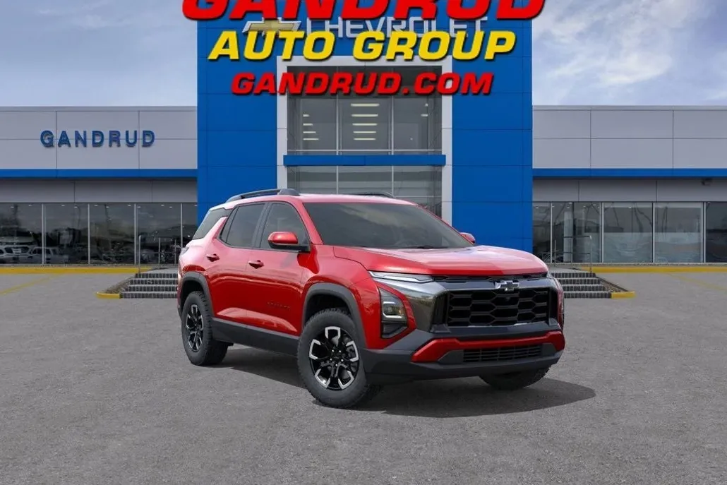 2026 Chevrolet Equinox ACTIV photo 1