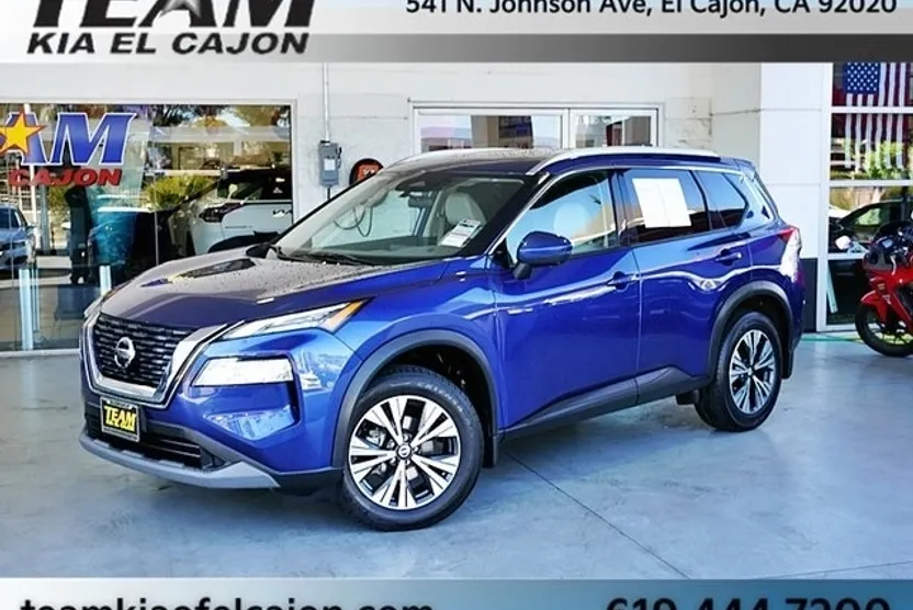 2021 Nissan Rogue SV photo 1