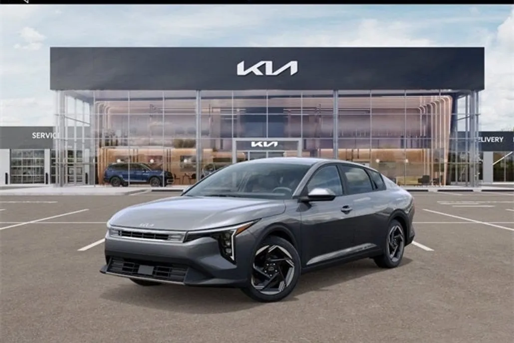 2025 Kia K4 EX photo 1
