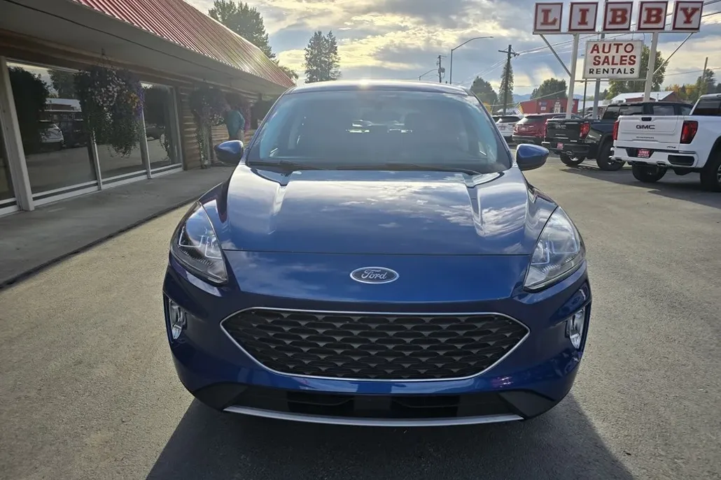 2022 Ford Escape SEL photo 1
