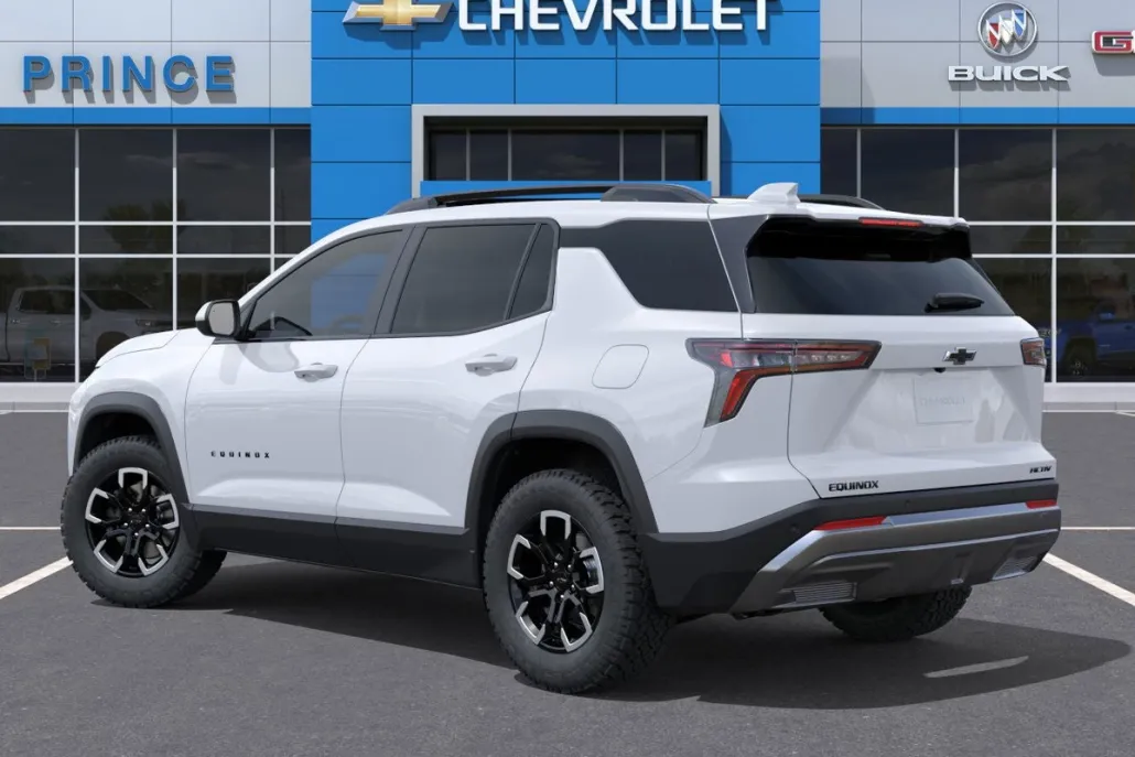 2026 Chevrolet Equinox ACTIV photo 1