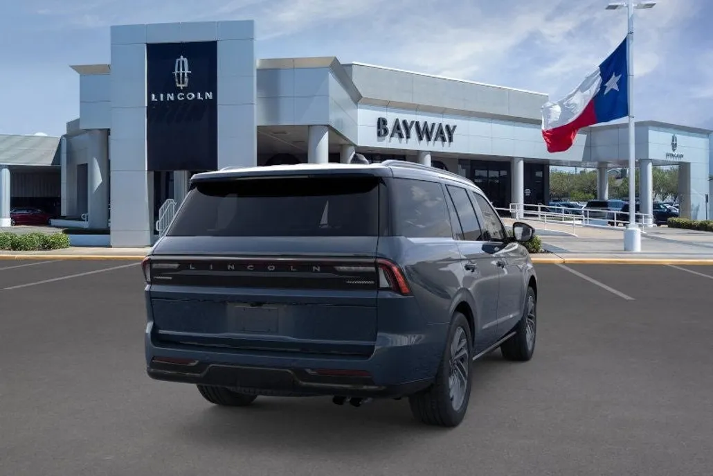 2025 Lincoln Navigator Reserve photo 1