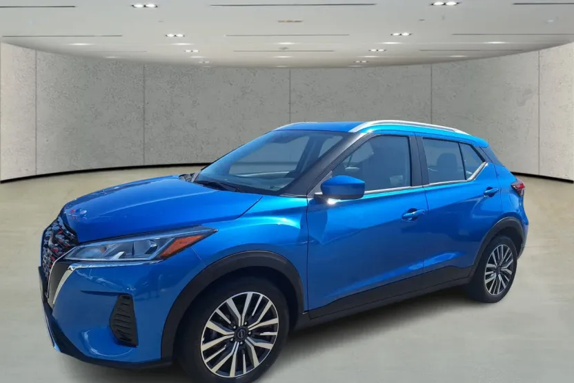 2024 Nissan Kicks SV photo 1