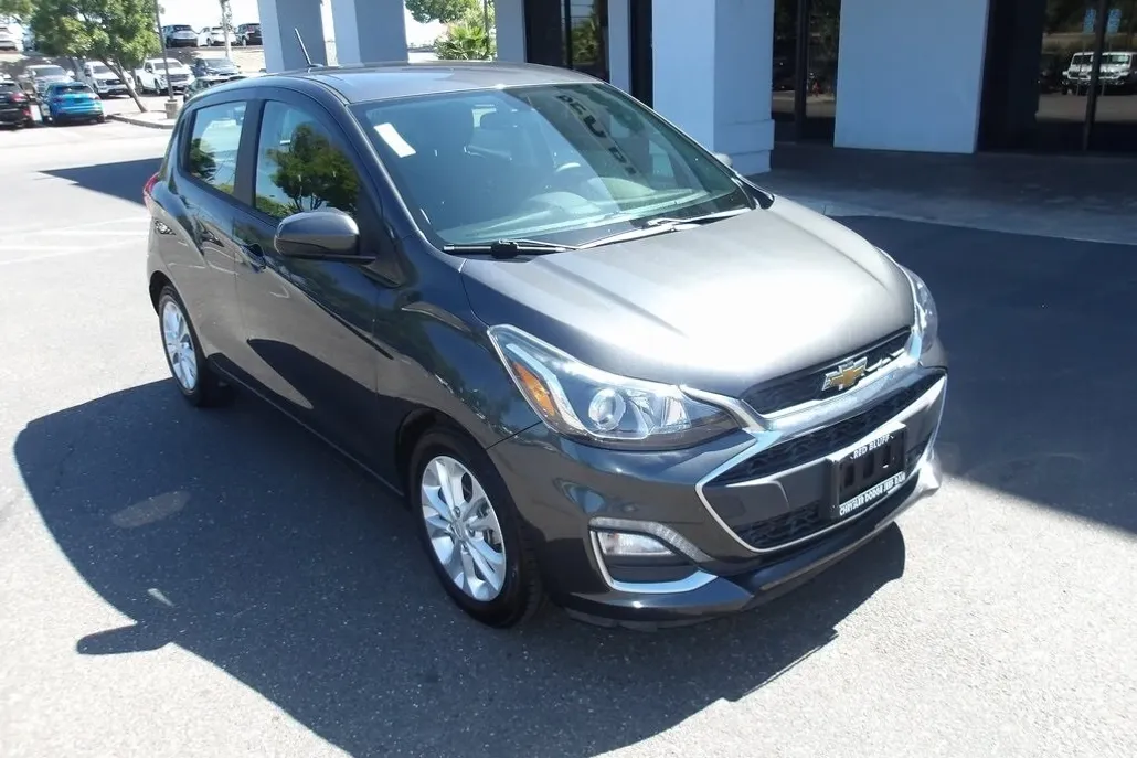 2021 Chevrolet Spark 1LT photo 1
