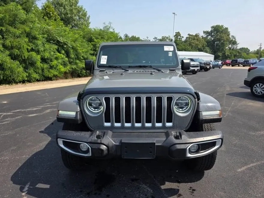 2021 Jeep Wrangler Unlimited Sahara photo 1