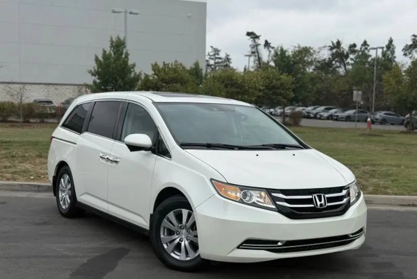 2014 Honda Odyssey EX-L photo 1