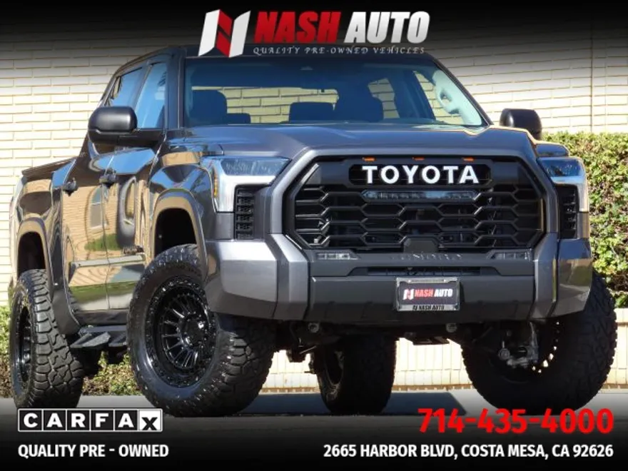2024 Toyota Tundra CrewMax SR5 photo 1