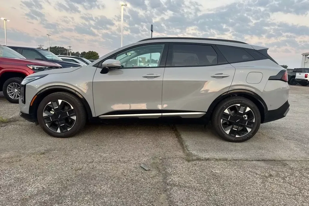 2026 Kia Sportage photo 1