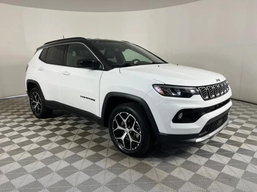2024 Jeep Compass Limited photo 1