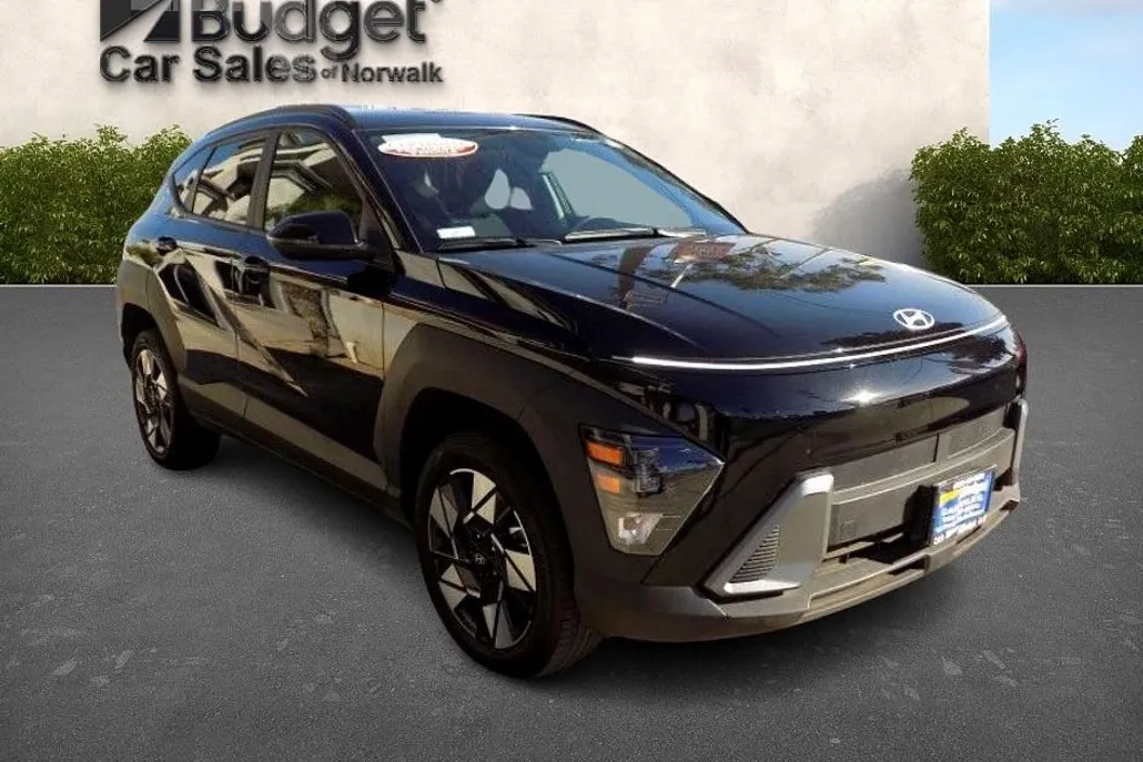 2024 Hyundai Kona SEL photo 1