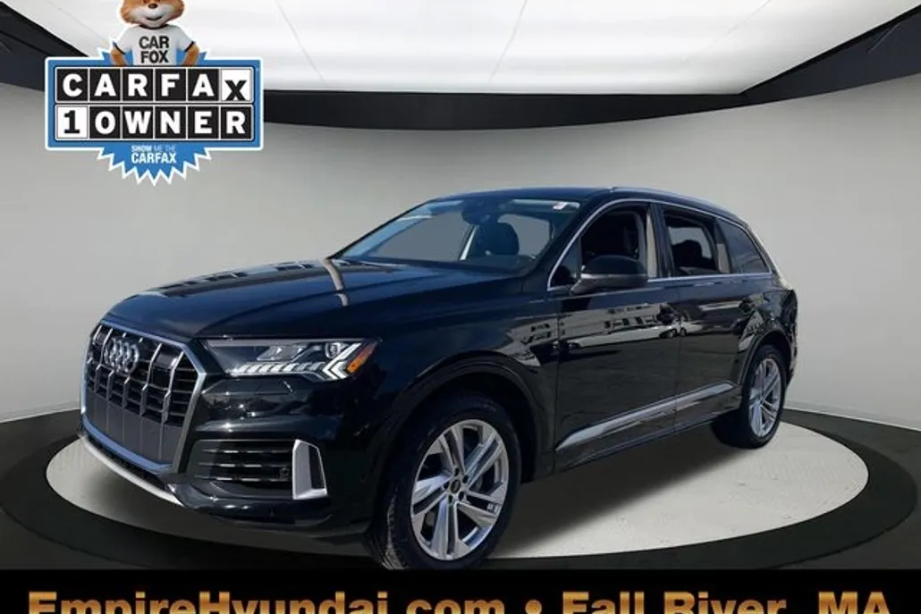 2024 Audi Q7 55 Premium Plus photo 1