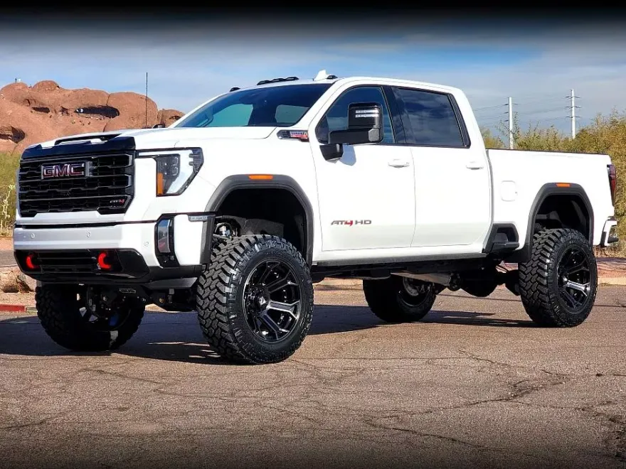 2024 Gmc Sierra AT4 photo 1