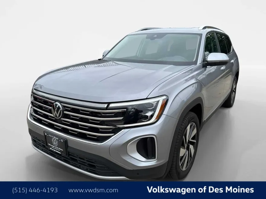 2025 Volkswagen Atlas SEL photo 1