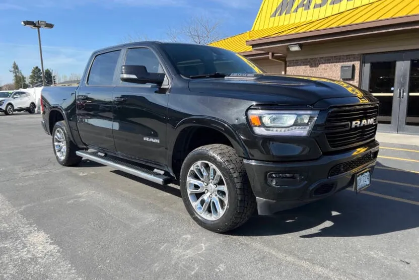 2020 Ram 1500 Laramie photo 1