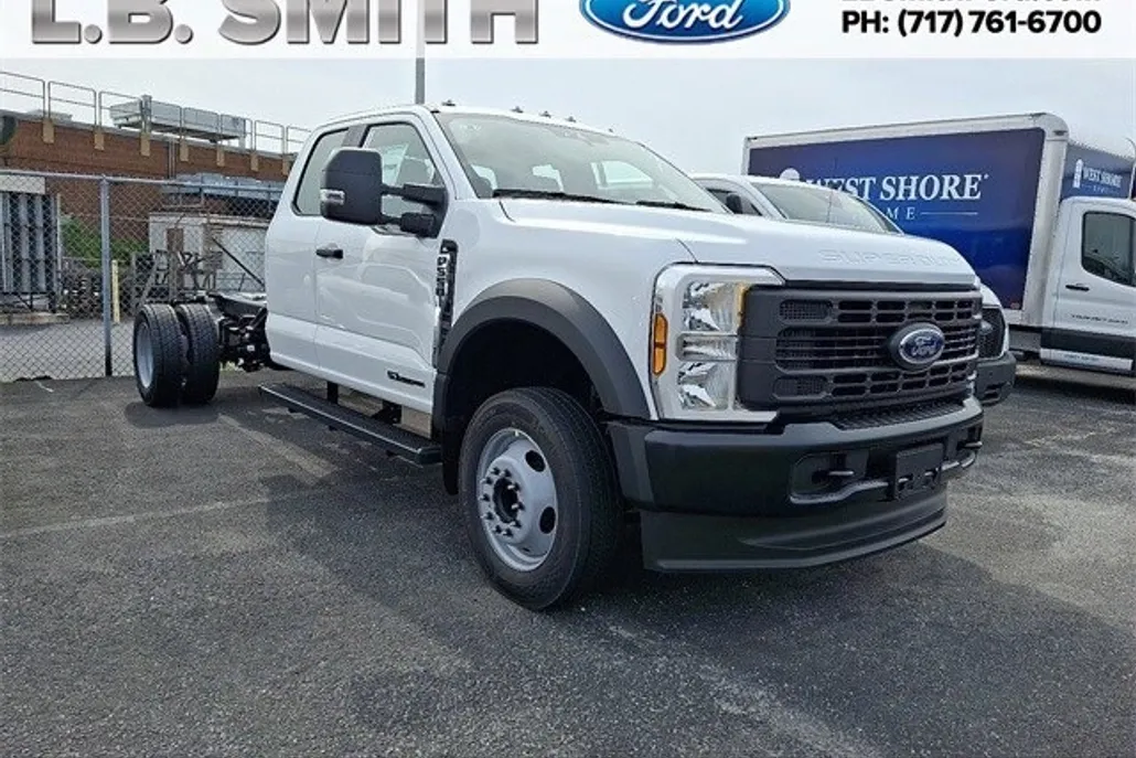 2026 Ford F-550 XL photo 1