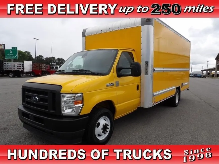 2021 Ford E-350 photo 1