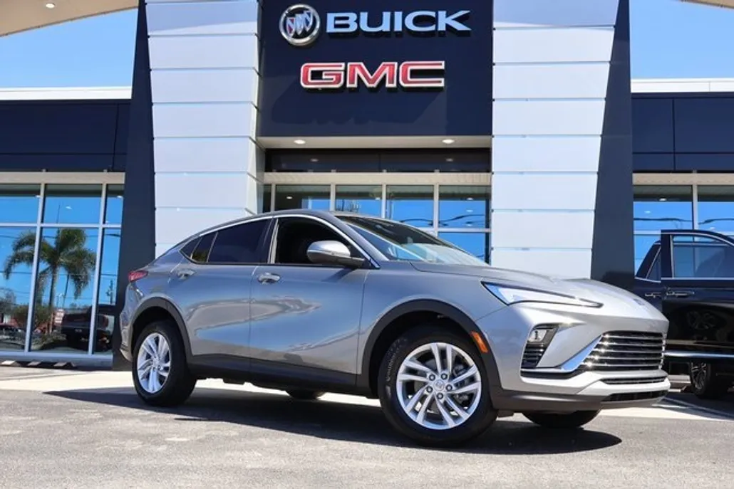 2025 Buick Envista Preferred photo 1