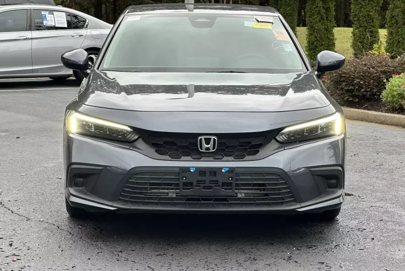 2024 Honda Civic LX photo 1