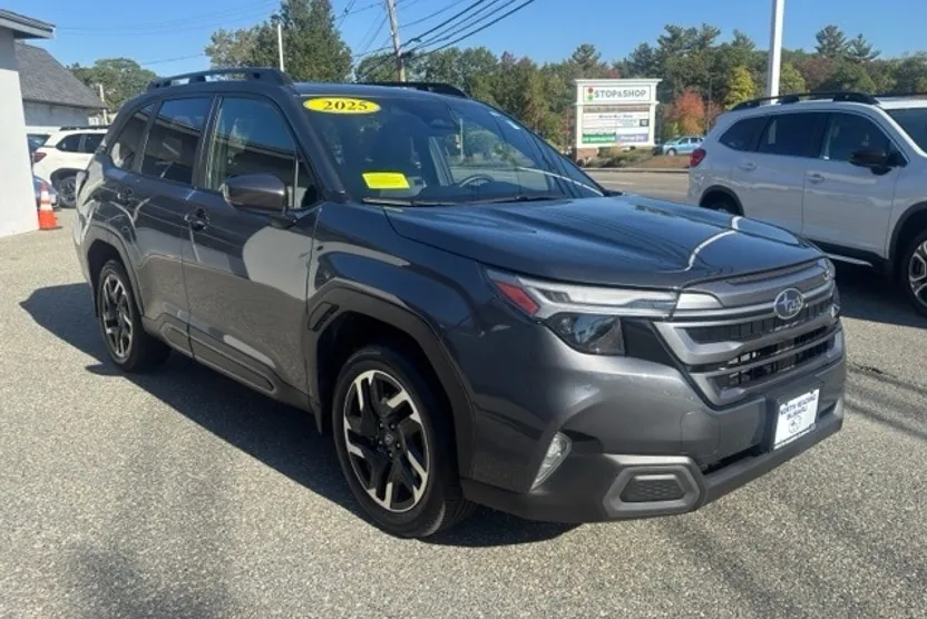 2025 Subaru Forester Limited photo 1