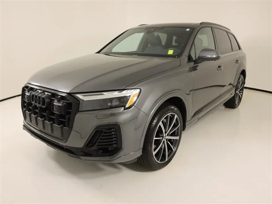 2025 Audi Q7 45 Premium Plus photo 1