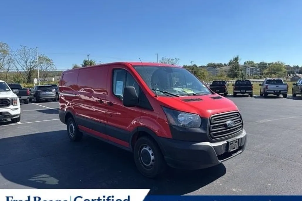 2019 Ford Transit photo 1