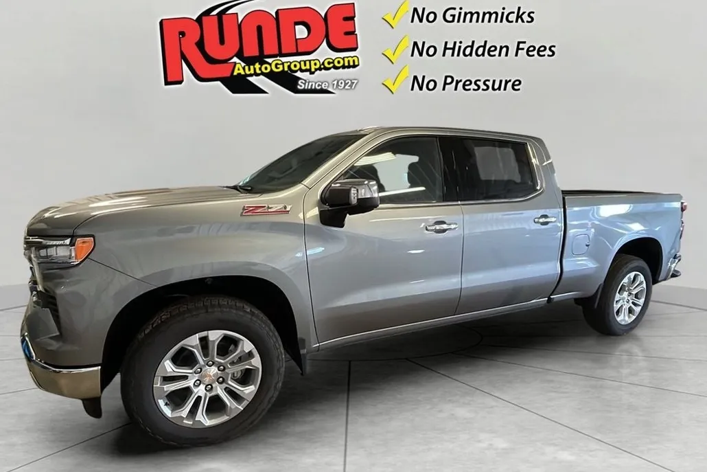 2026 Chevrolet Silverado 1500 LTZ photo 1