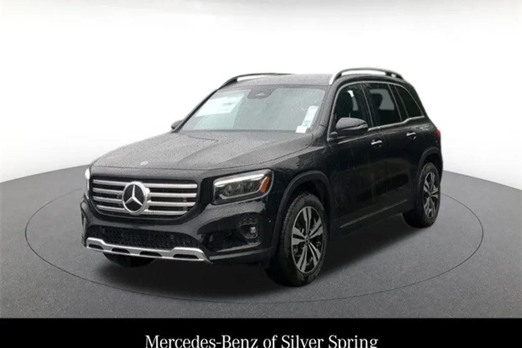 2025 Mercedes Benz GLB 250 4MATIC photo 1
