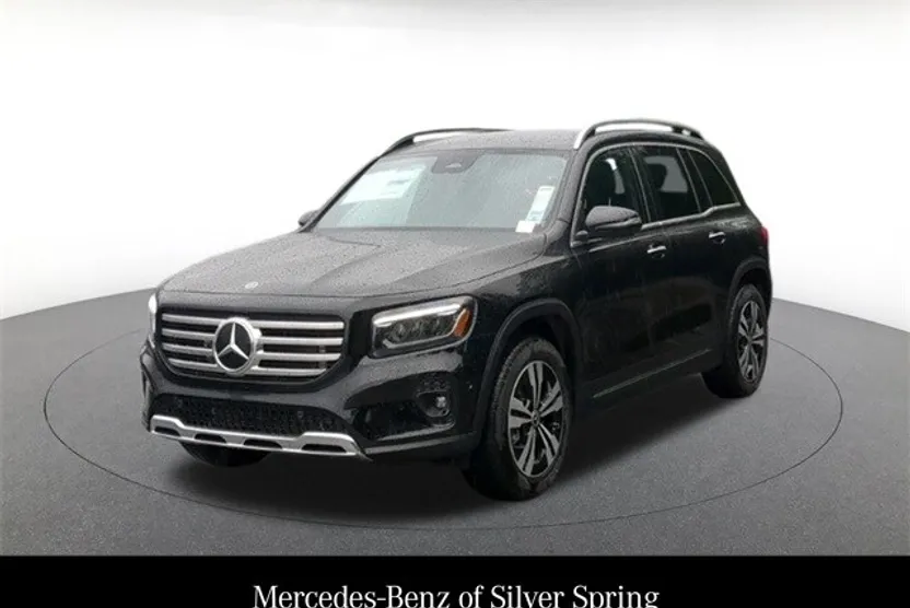 2025 Mercedes Benz GLB 250 4MATIC photo 1