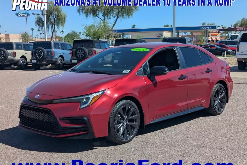 2024 Toyota Corolla Hybrid SE photo 1
