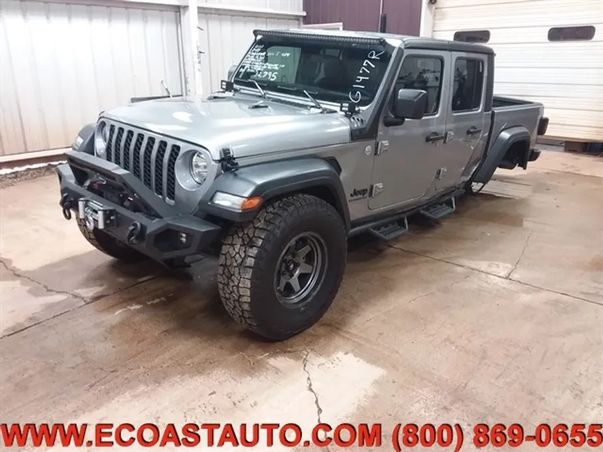 2020 Jeep Gladiator Sport S photo 1