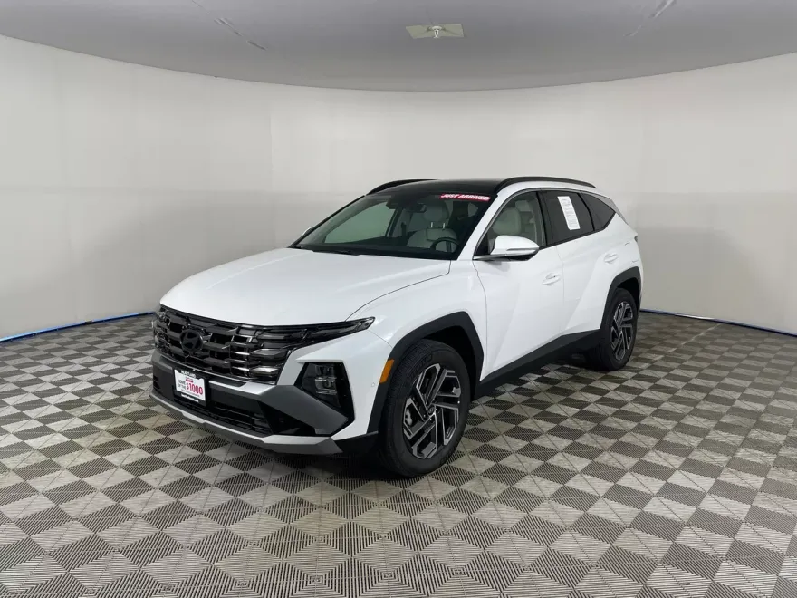2025 Hyundai Tucson Hybrid Limited photo 1