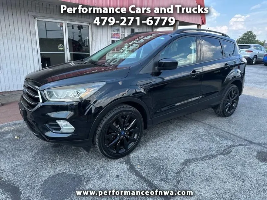 2018 Ford Escape SE photo 1