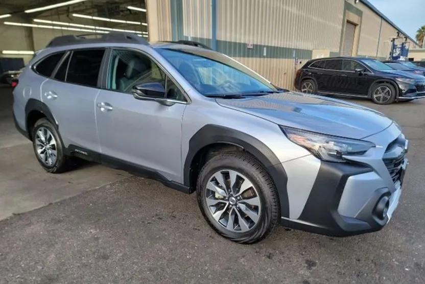 2024 Subaru Outback Limited photo 1