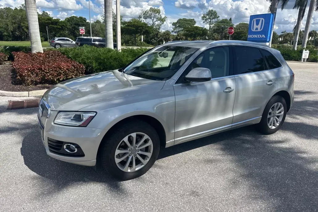 2014 Audi Q5 2.0T Premium Plus photo 1