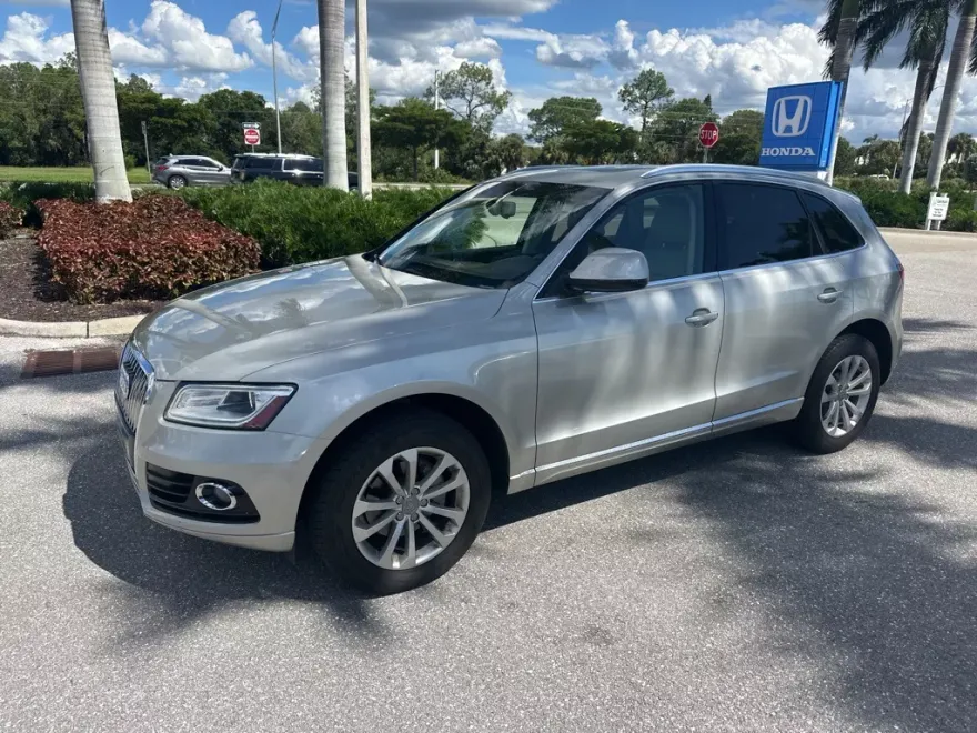 2014 Audi Q5 2.0T Premium Plus photo 1